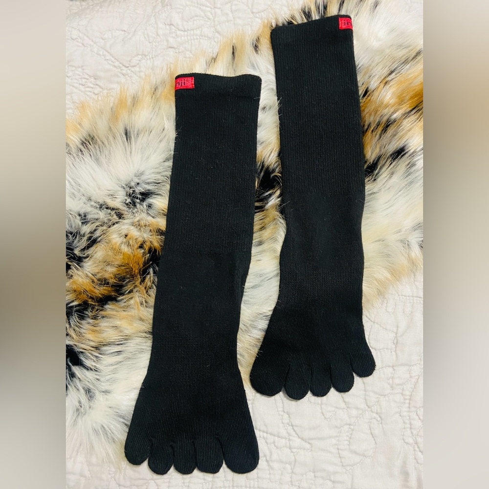 Black Injinji toe Socks